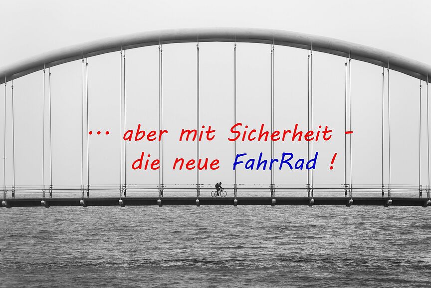 Radfahrer auf Brücke Radfahrer auf Brücke